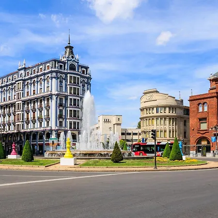 Baruhaus Santo Domingo 2 * León