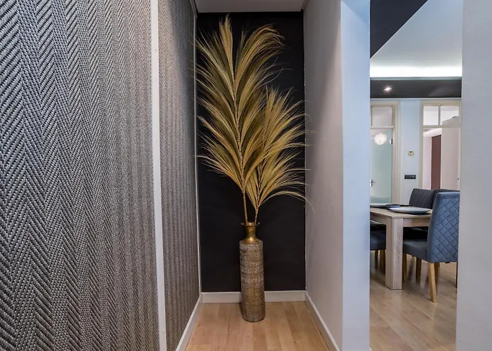 Baruhaus Santo Domingo 2 * León